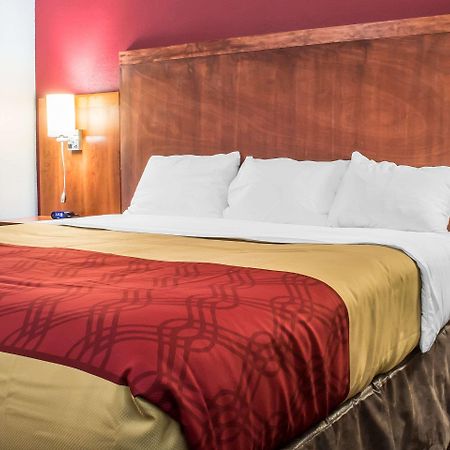 Econo Lodge Brockport Екстер'єр фото